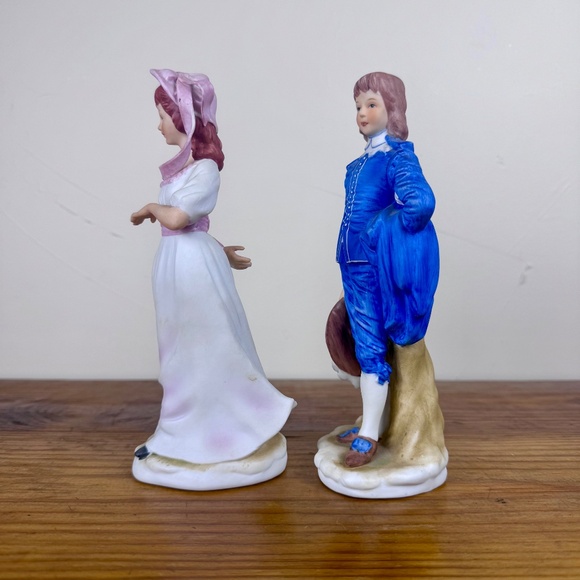 Vintage Bisque Porcelain Figurines | Colonial Couple | Hand-Painted - Picture 15 of 15